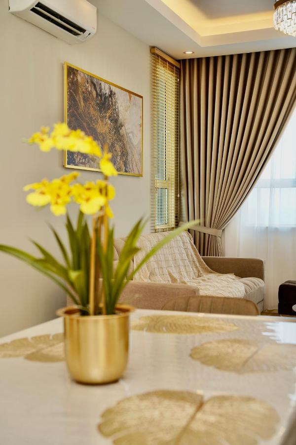 קואלה טרנגאנו Casa Callisto Homestay - New Seaview With Pool 3Br Apartment Ladang Tanjung מראה חיצוני תמונה